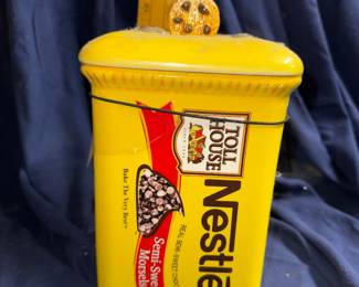 Nestle Toll House Cookie Jar $10.00