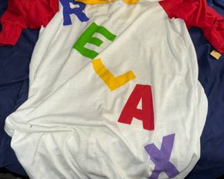 Relax Size M Shirt $5.00