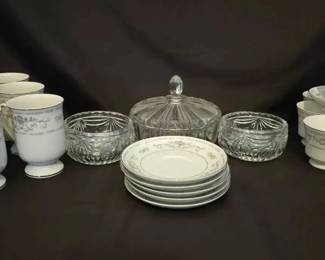 KO162Diane porcelain and glass