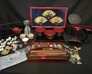 KO115Chinoiserie Fan Shadow Box And Japanese Dining