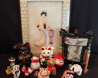 KO298Japanese Shadowbox, Lantern And Cats