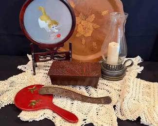 KO136Vintage Chinese Double Sided Silk Embroidery And More 