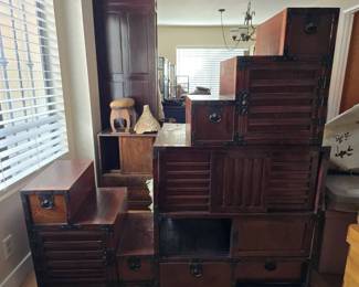 KO288Japanese Double sided step tanzu chest
