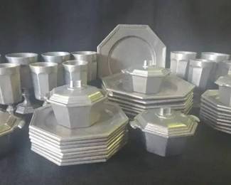 KO297VAntique Pewter Set