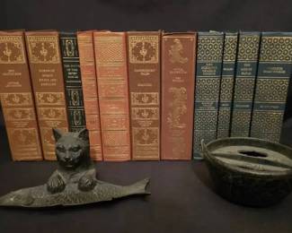 KO198Vintage hardback books and more