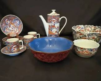 KO127Cinnabar lacquer bowl and Imari style porcelain