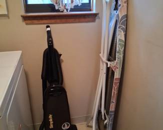 Simplicity vacuum cleaner upright