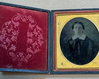 Daguerreotype or Ambrotype