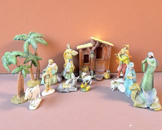 Thomas Kinkade Hawthorne Village Nativity Figures