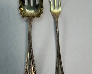 Sterling Serving Forks in Matching Shell  Bead Pattern