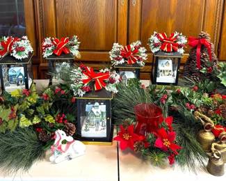 Thomas Kinkade Always in Bloom Christmas Decor Collection