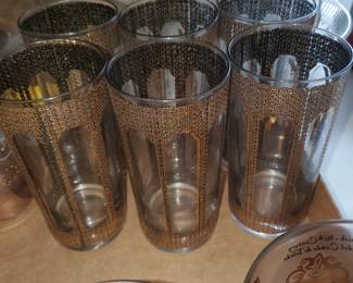 Set of (6) Retro glasses