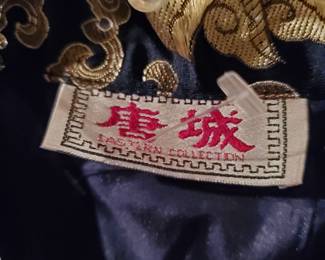 Label on robe
