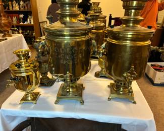 Samovars in many sizes