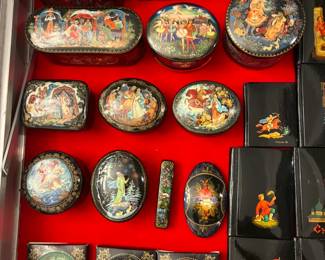 Slavic lacquered trinket boxes and music boxes