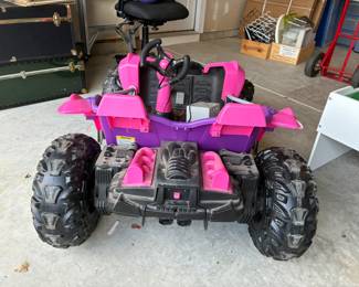 Fisher Price Power Wheels Dune Racer