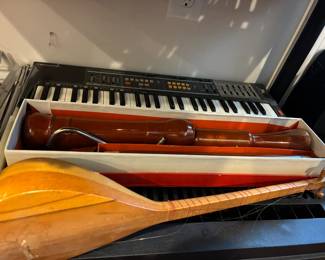 Small keyboard, large recorder