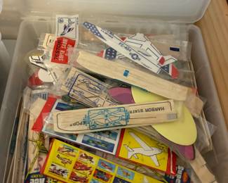Balsa wood airplane glider kits