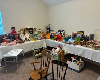 Large selection of vintage toys