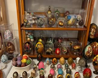 Large variety of decorative eggs