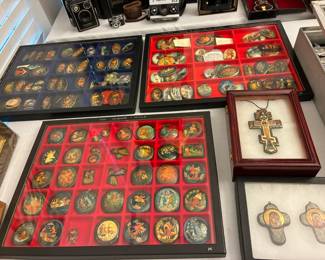 Large selection of Slavic lacquered pins and other decorative items