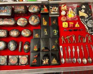 Slavic lacquered pins and decorative items and vintage toys