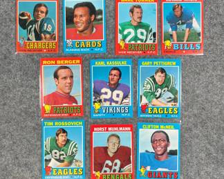 1971 NFL Lot 10 Cards. 