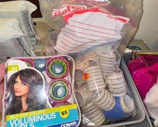 So many vintage hair curlers and more! 