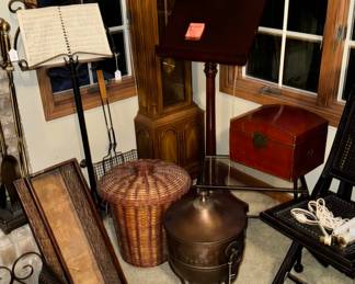 Cast iron music stand holders, and misc home decor.