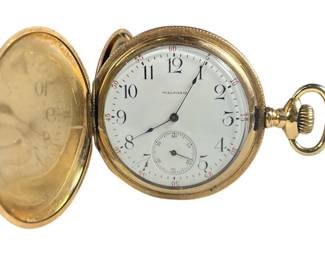 An Early 1900's 14k Gold WALTHAM Pocket Watch
