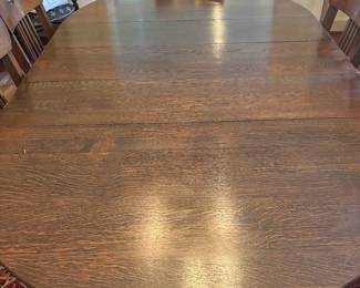 Fine Oak Dining Table