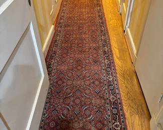 Runner that runs forever