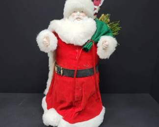 	Animated Santa Claus Tree Topper