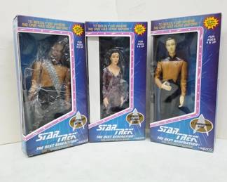 	Star Trek The Next Generation Figures in Boxes