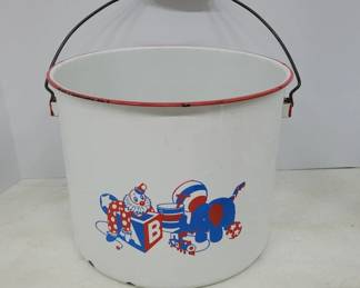 Enameled Metal Bucket with Handle