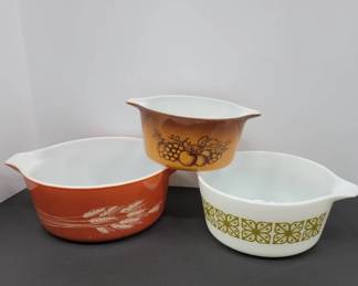 	Pyrex Mixing Bowls with Various Patterns