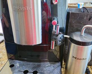 Miele expresso machine CM5000