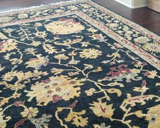 Safavieh rug with dramatic black background