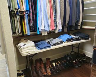 Men's clothing is 34-36 and medium large to large.