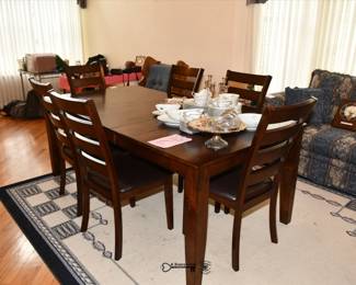 0087Dining Room