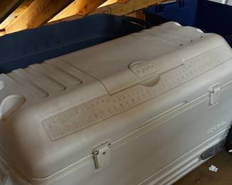 Large Igloo Cooler
