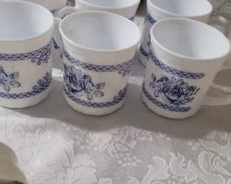 Item 19    6 Blue flower Coffee Cups $5