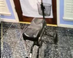 Item 45 New/ Never Used Knee Roller Scooter $80