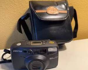 Pentax IQ Zoom 140, 70AF 35mm Film Camera with Carrying Case