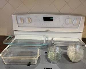 Vintage Pyrex Clear Glass Bakeware, Measuring Cups & Crystal Glass Serving Dishes