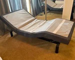 Adjustable Electric Frame Base by Leggett & Platt