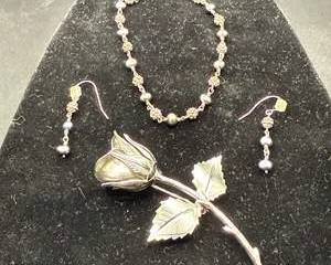 Vintage Silver Tone Rose Brooch Necklace and Earrings Set Floral Leaf Design