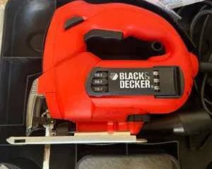 BLACK+DECKER JS500 Red Variable Speed Jig Saw 120V Electric
