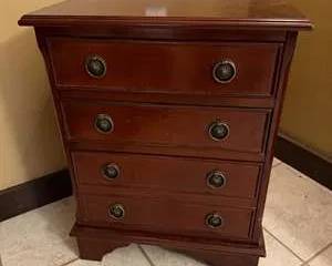 The Bombay Company Vintage Mahogany Wood Nightstand