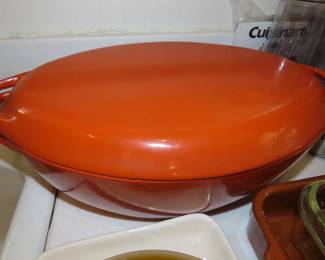 Descoware, cast iron casserole.